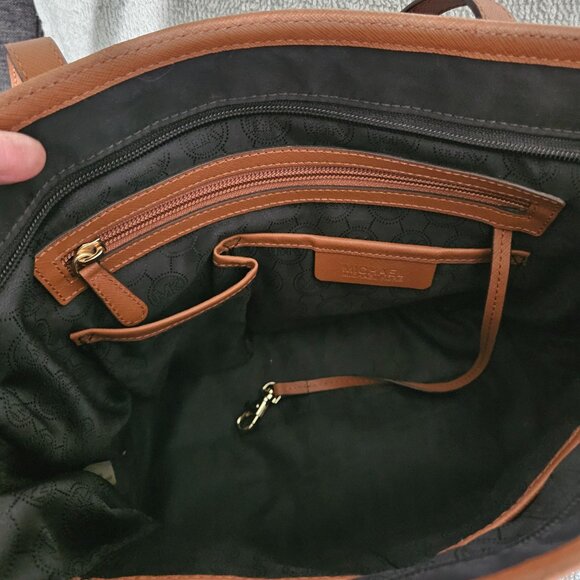 Michael Kors Kempton Nylon Tote - Picture 16 of 16